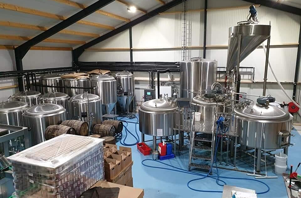 2000L釀酒廠(chǎng)產(chǎn)線(xiàn)